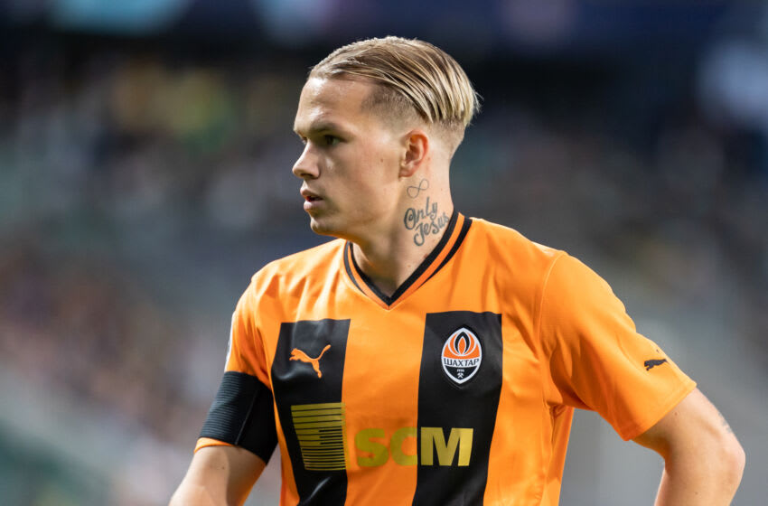 WARSAW, POLAND - 2022/09/14: Mykhailo Mudryk of Shakhtar seen in action during the UEFA Champions League Group Stage match between FC Shakhtar Donetsk and Celtic FC at Marshal Jozef Pilsudski Legia Warsaw Municipal Stadium.
Final score; FC Shakhtar Donetsk 1:1 Celtic FC. (Photo by Mikolaj Barbanell/SOPA Images/LightRocket via Getty Images)