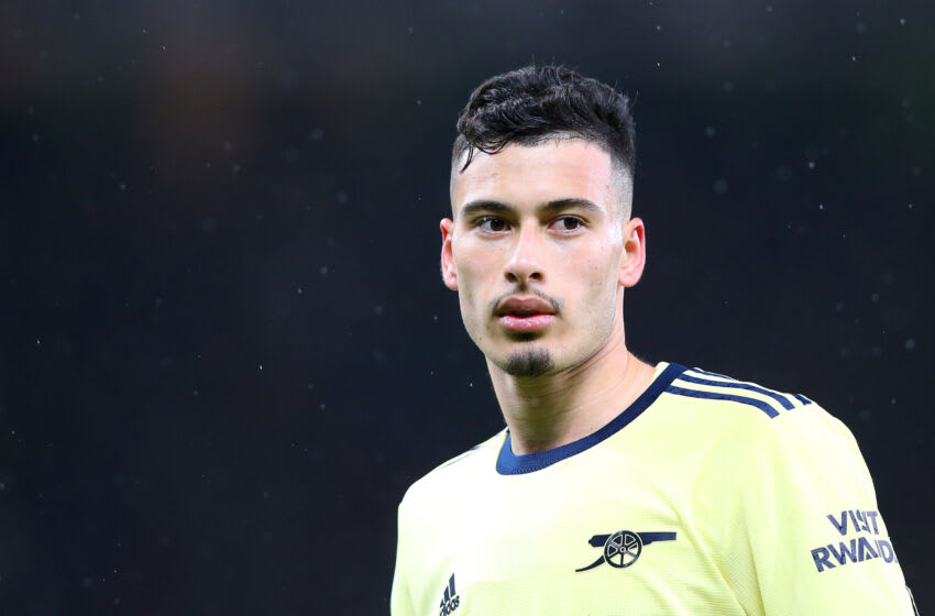 MANCHESTER, ENGLAND - DECEMBER 02: Gabriel Martinelli of Arsenal looks on during the Premier League match between Manchester United and Arsenal at Old Trafford on December 02, 2021 in Manchester, England. (Photo by Alex Livesey/Getty Images)